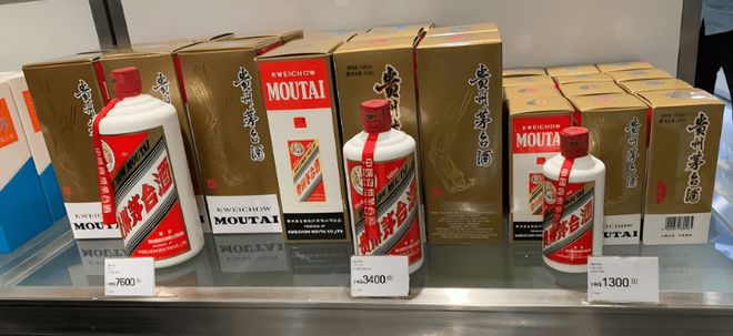 成都吃美食喝美酒回国后却集体破防！PG电子麻将胡了大量乌克兰游客涌入